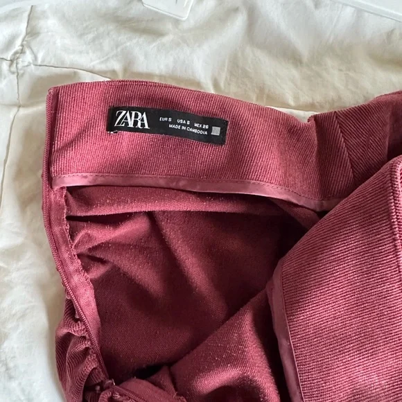 Zara Skirt - Picture 2 of 2